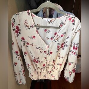 Sienna Sky Long Sleeve Floral Blouse Size Small